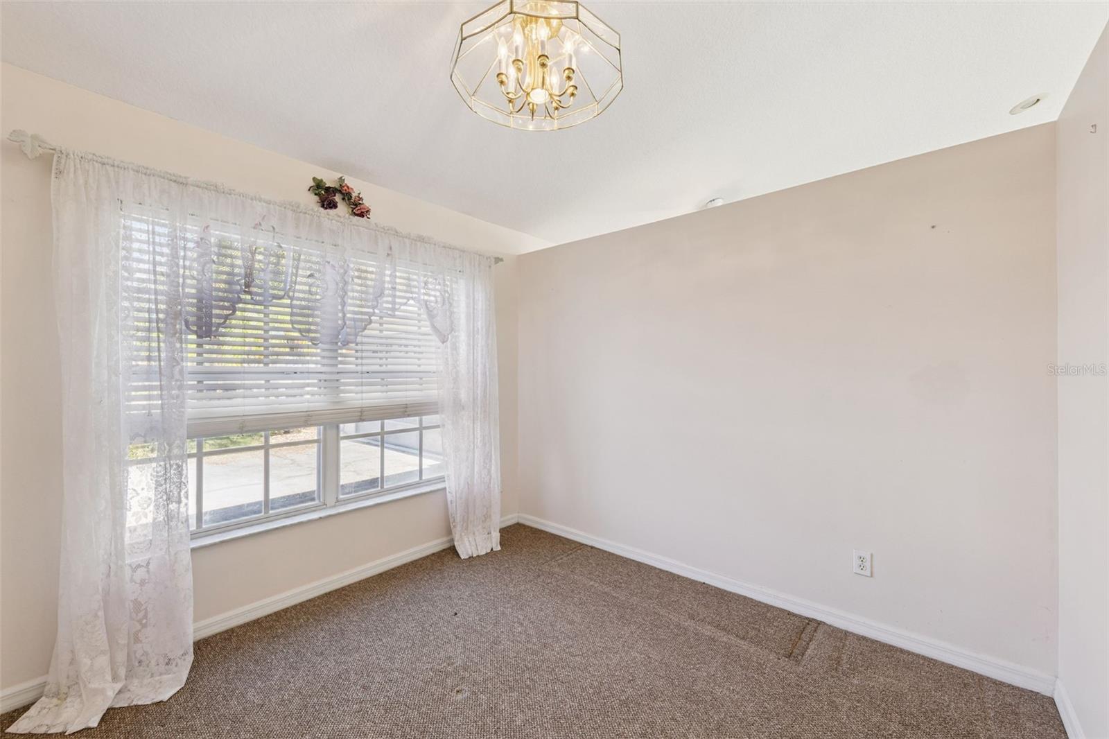 SAWGRASS UNIT 6 - Residential