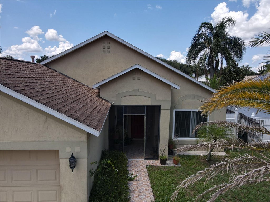 Photo of 1717 Burnham Court, Clermont, FL 34714 (MLS # G5117688)