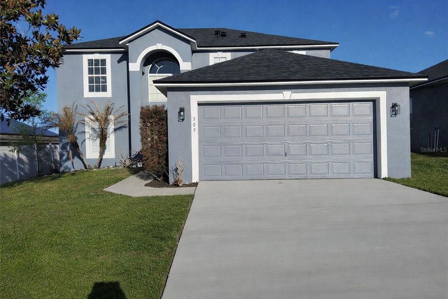 Discover the potential in this spacious two-story home offering 2,242 sq ft of living space on a 6,325 sq ft lot, located in the growing and desirable area of Dundee, Florida. ROOF 2026, AC 2026, Electric heating system 2026, All new Appliances, fresh paint,
This home features 4 bedrooms, 2.5 bathrooms, and a versatile bonus room, providing flexibility for a home office, playroom, media room, or additional guest space. The generous layout offers comfortable living areas perfect for both everyday living and entertaining.
With ample bedroom space and multiple gathering areas, this property is ideal for:
A growing family, Entertaining friends and guests, An investment opportunity with strong rental potential
Enjoy the convenience of being just minutes from Highway 27, shopping centers, restaurants, and daily essentials. Plus, you’re approximately 50 minutes from Florida’s beautiful east coast beaches, making weekend getaways easy and accessible.
This home has incredible potential in a fantastic location — don’t miss out on this amazing opportunity to make it yours!