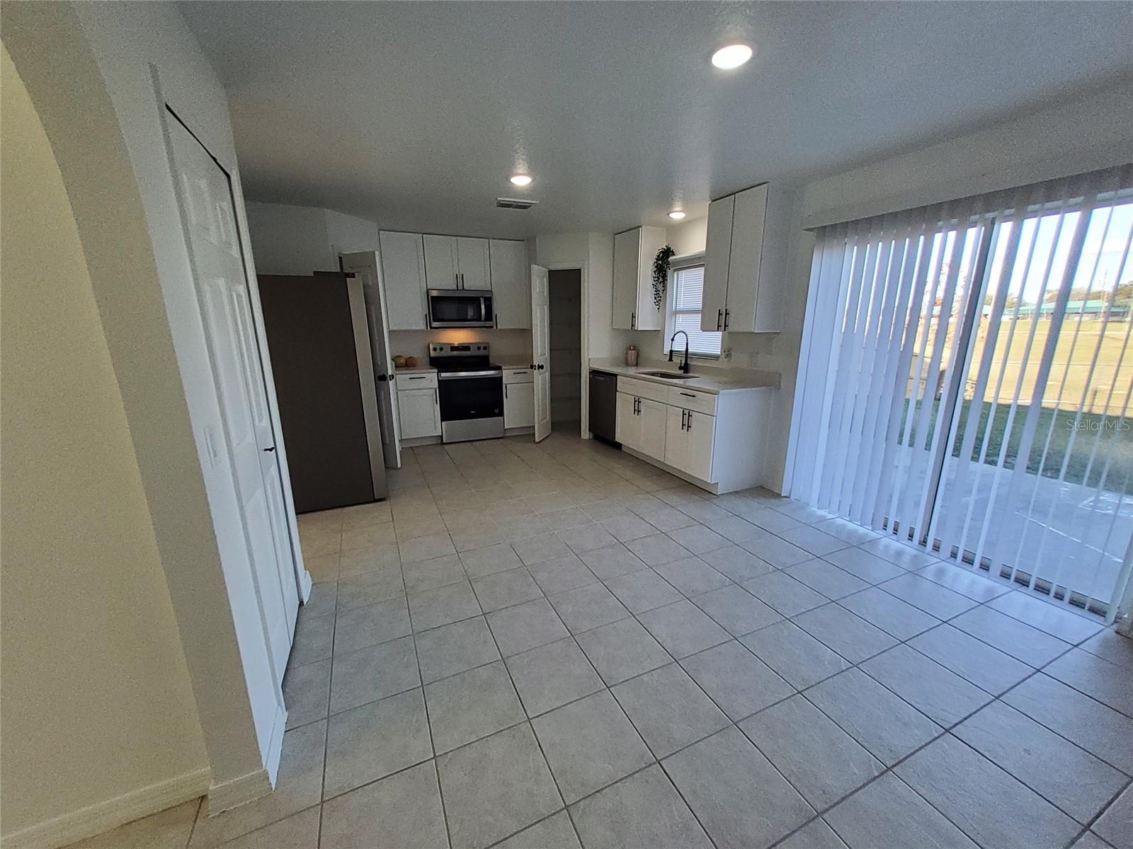 RIDGE DUNDEE - Residential