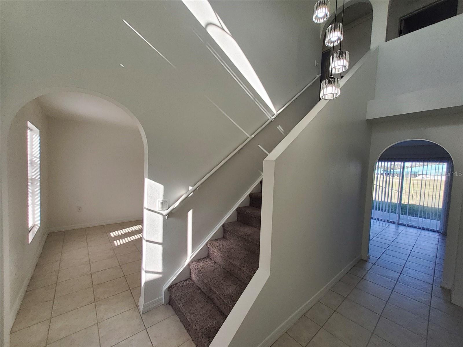 RIDGE DUNDEE - Residential