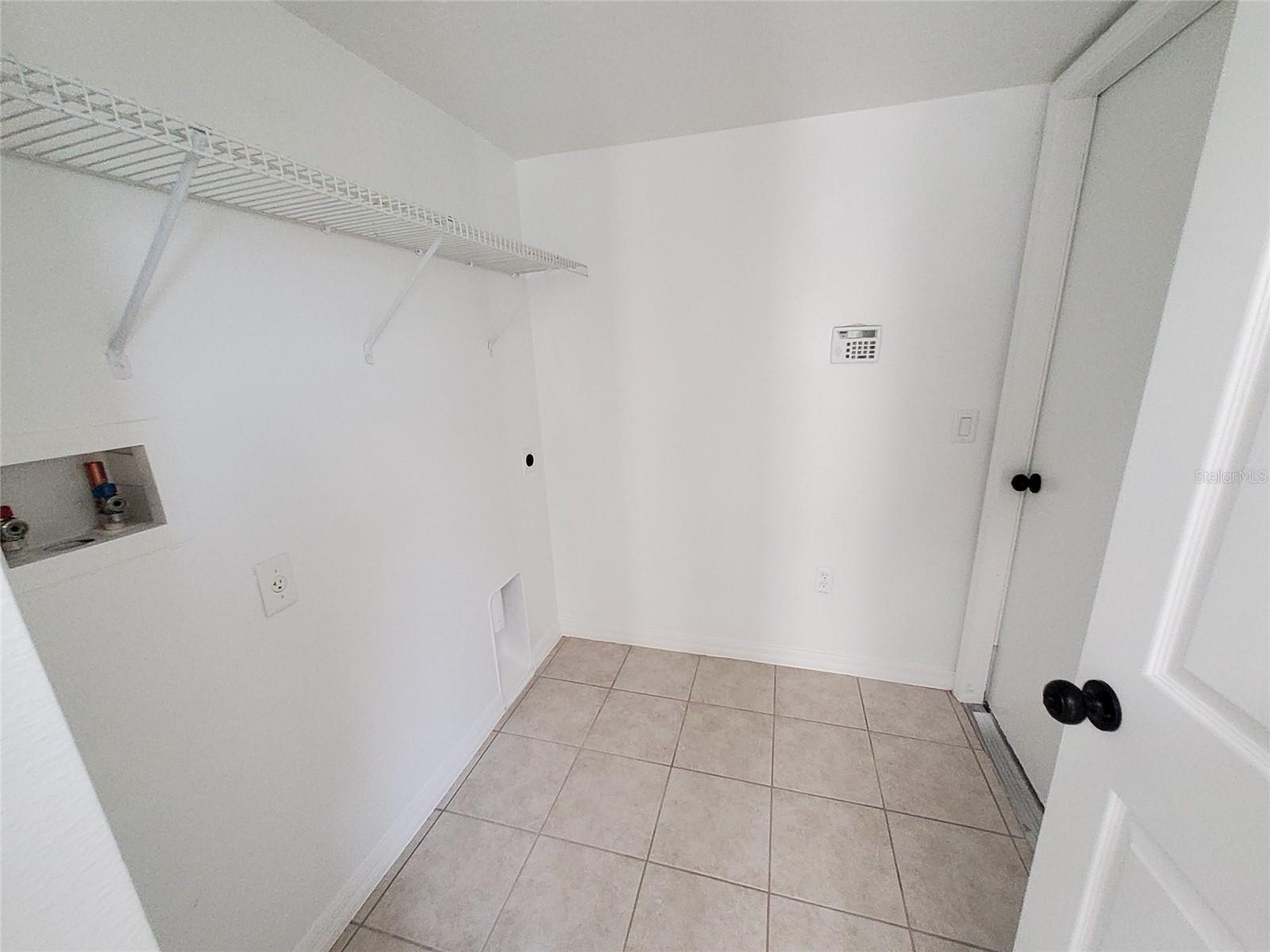 RIDGE DUNDEE - Residential