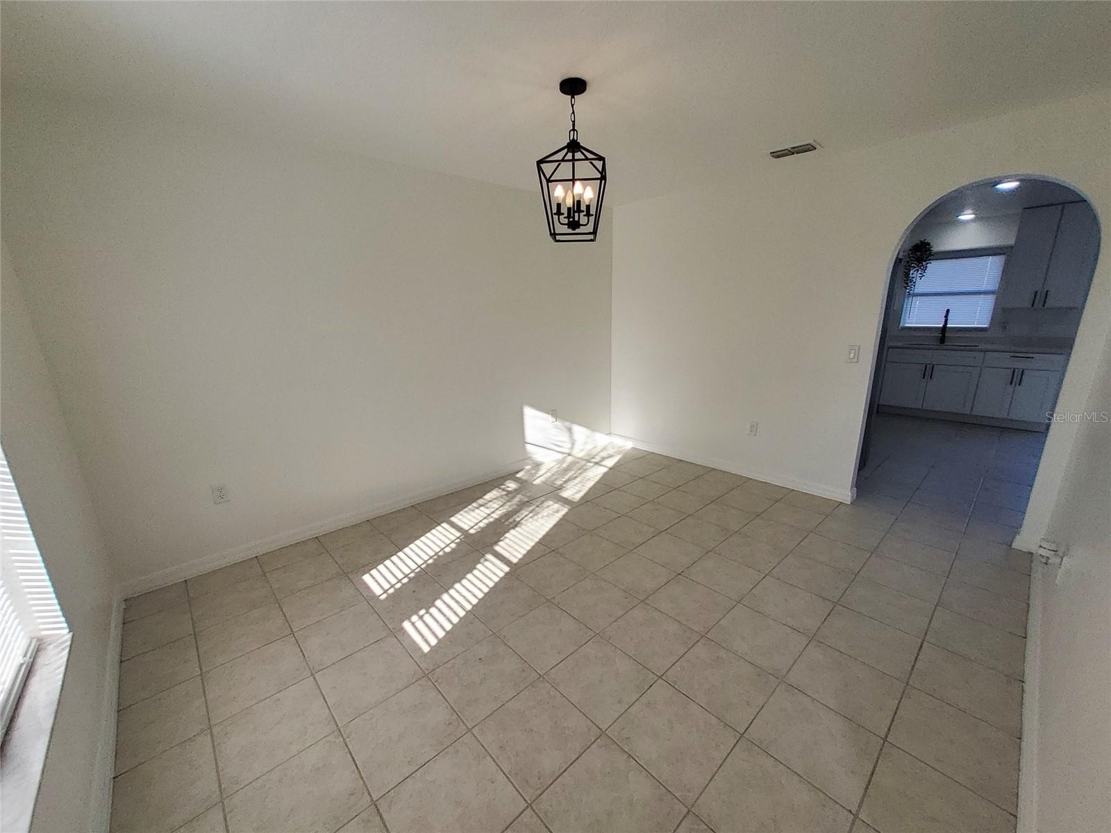 RIDGE DUNDEE - Residential