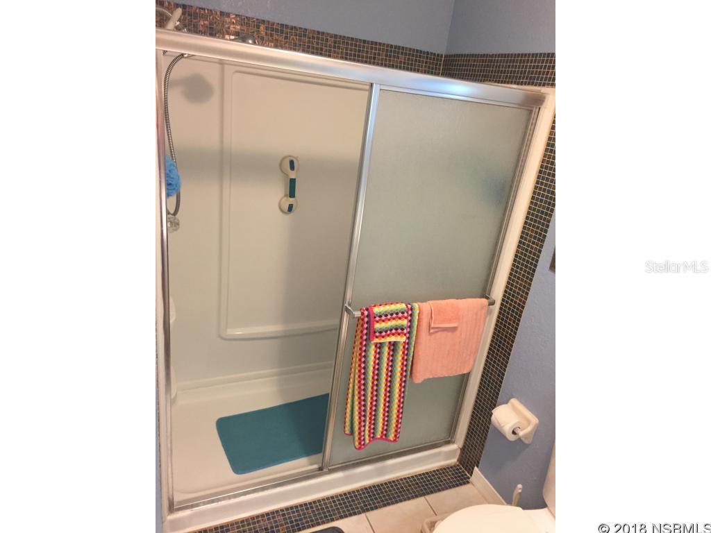 Florida Shores 01 - Residential