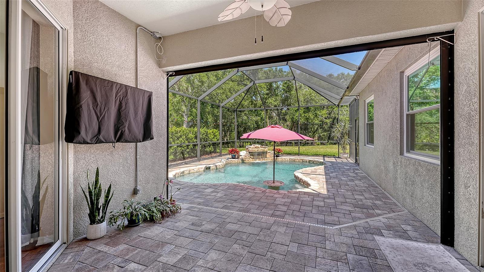 INDIGO RIDGE AT UNIVERSITY PLACE - Residential