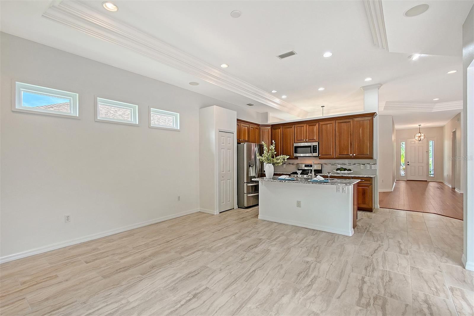 INDIGO RIDGE AT UNIVERSITY PLACE - Residential