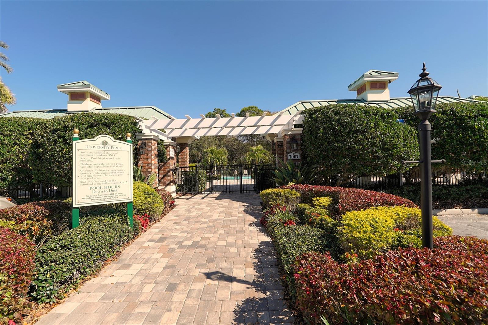 INDIGO RIDGE AT UNIVERSITY PLACE - Residential