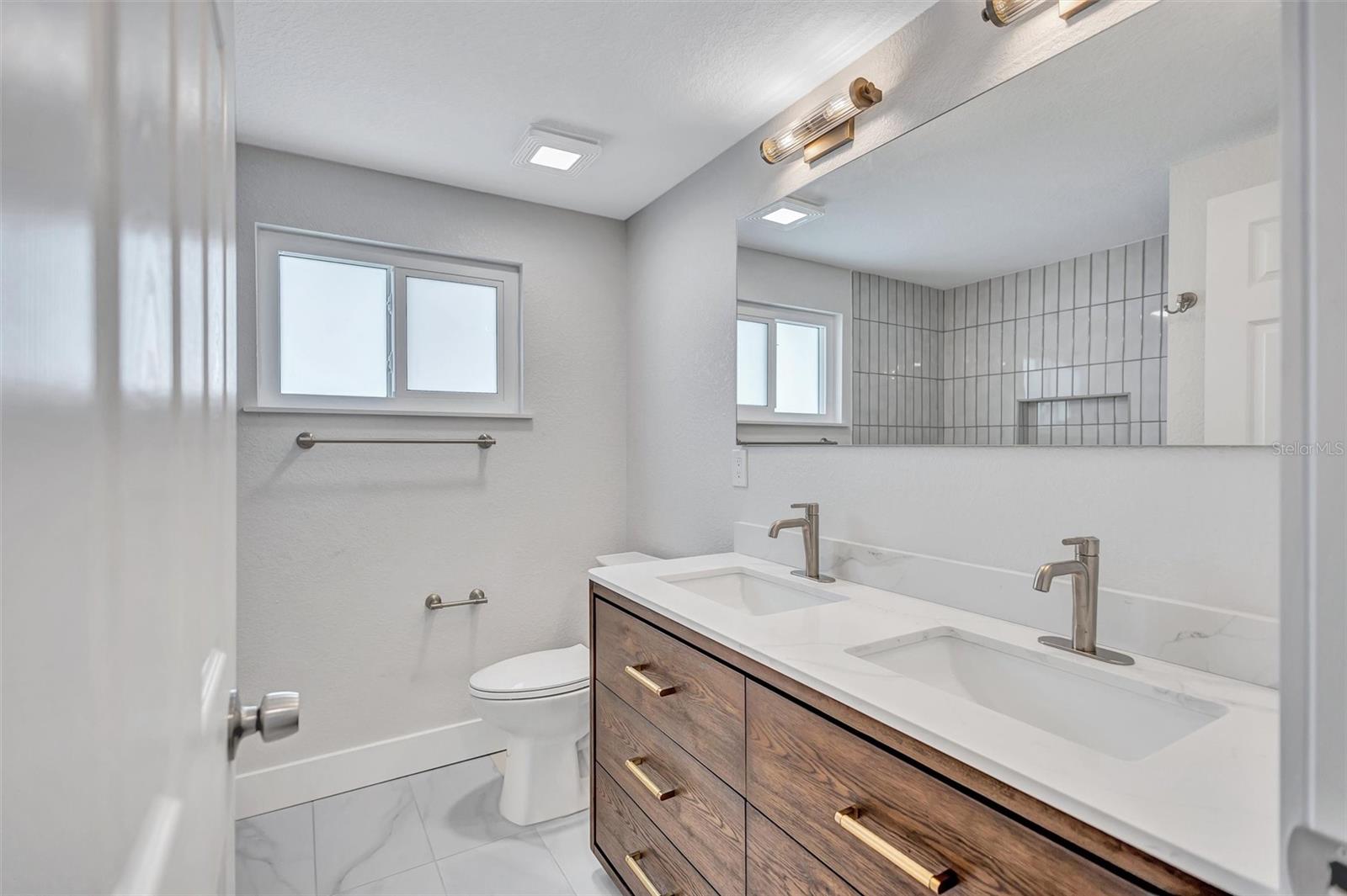 ORANGEWOOD HIGHLANDS 1ST ADD - Residential