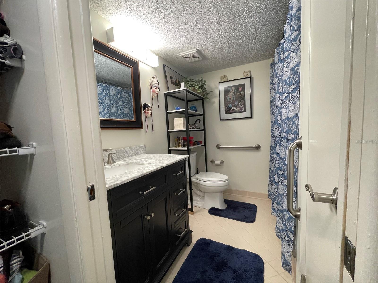 LAKES VILLAGE WEST CONDO - Residential