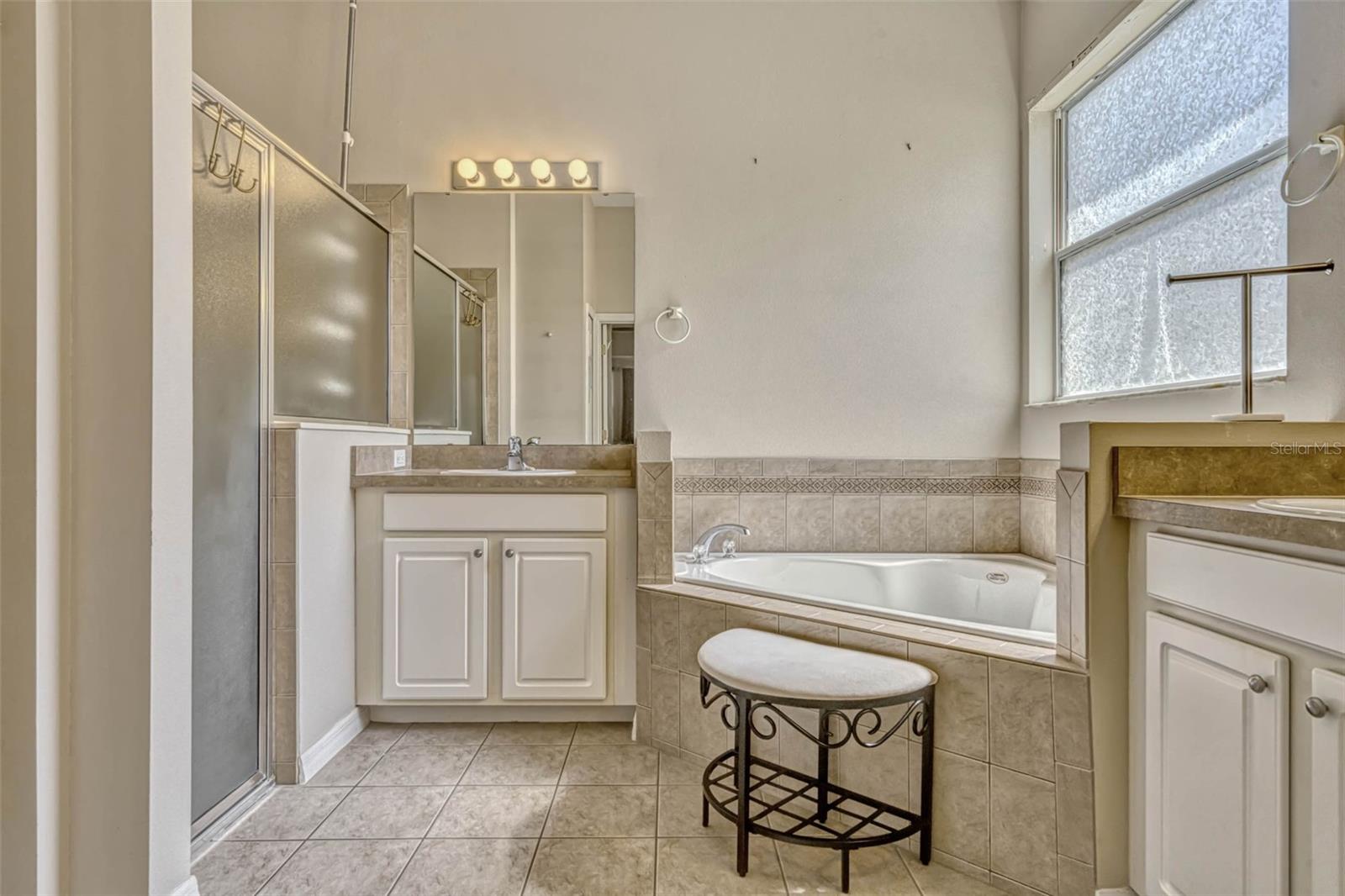 GROVELAND CASCADES GROVELAND PH 01 - Residential