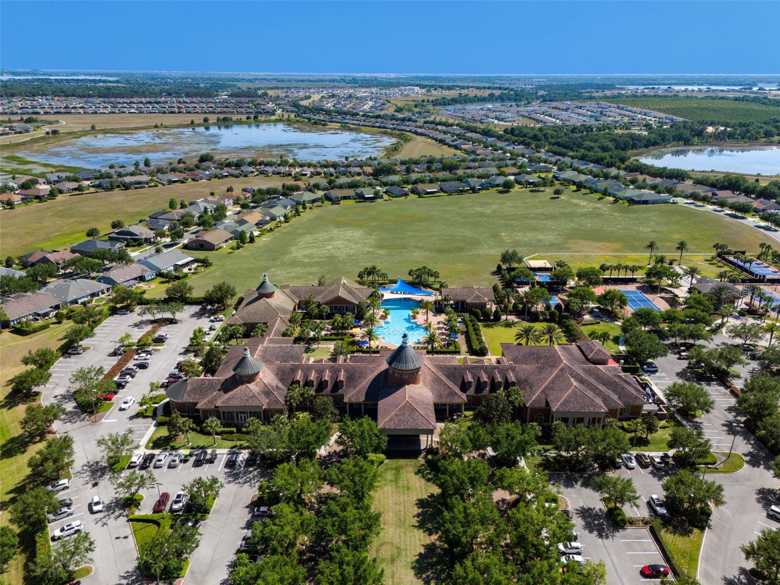 GROVELAND CASCADES GROVELAND PH 01 - Residential