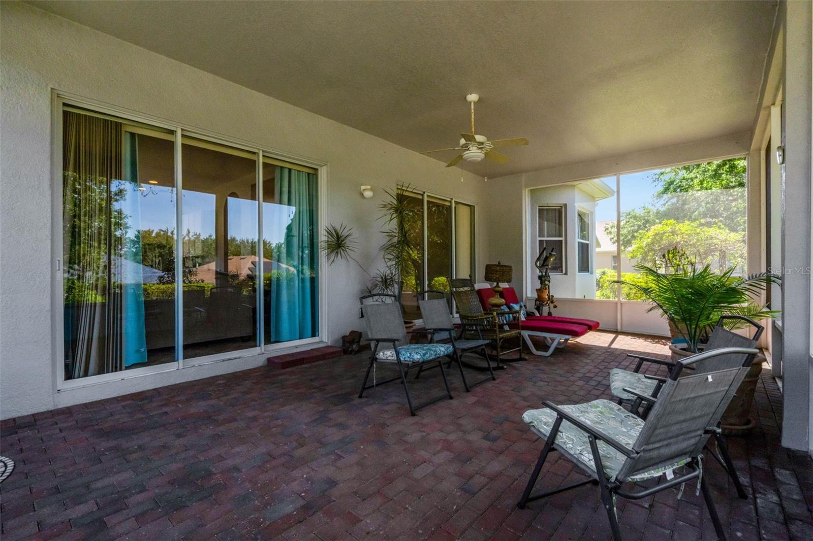 GROVELAND CASCADES GROVELAND PH 01 - Residential