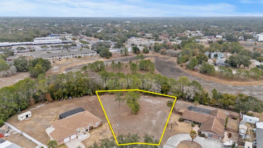 Photo of Gates Circle, Spring Hill, FL 34606 (MLS # TB8476057)