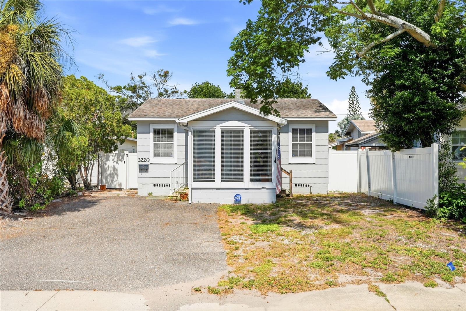 3220 16TH STREET N