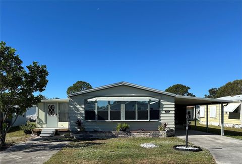 A home in PALMETTO