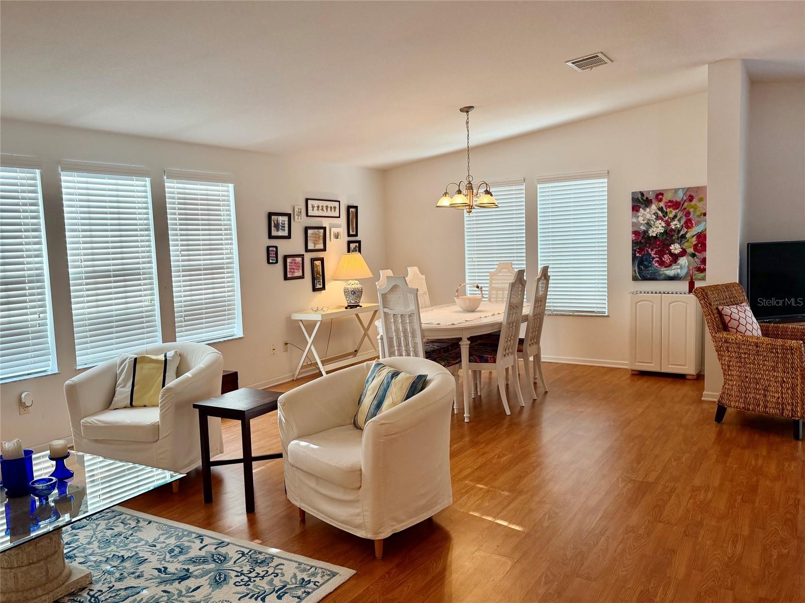 730 GLORIOSA ROAD, VENICE, FL, 34293 3 730 GLORIOSA ROAD