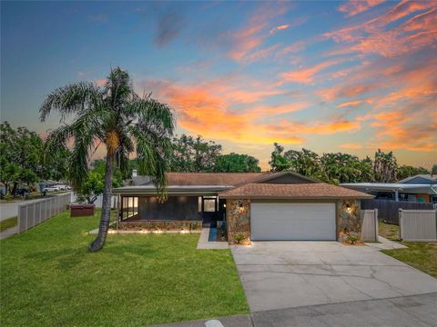 11797 DAVID COURT LARGO FL 33778