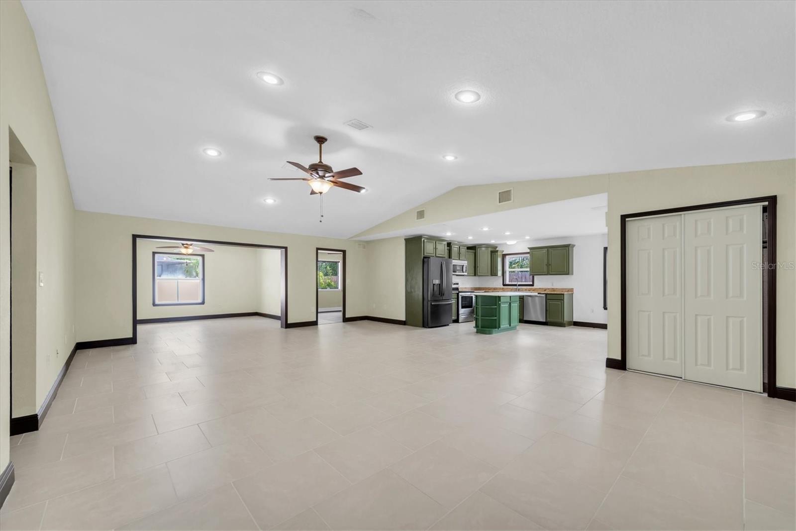 SEMINOLE GROVE ESTATES NORTH ADD - Residential