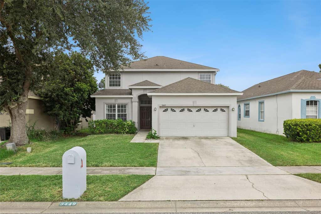 Photo of 3449 Foxcroft Circle, Oviedo, FL 32765 (MLS # O6430865)