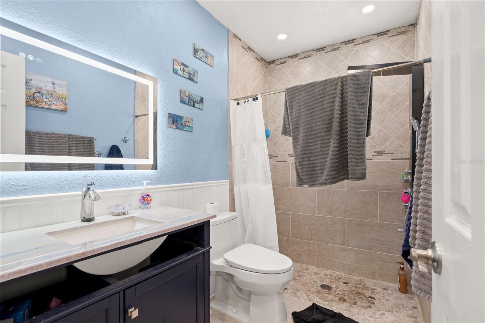 SPRING HILL - Residential