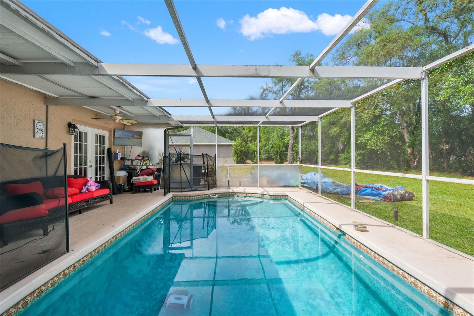 SPRING HILL - Residential