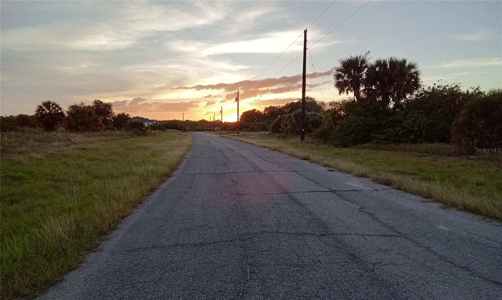 PORT LABELLE UNIT 12 - Land