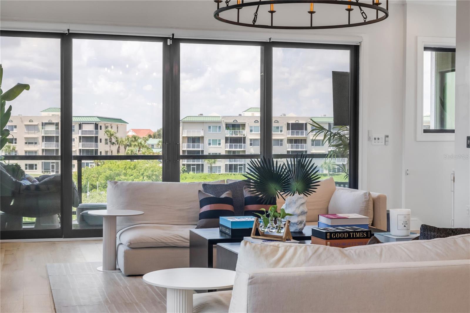 CALLILISA LAND - Residential