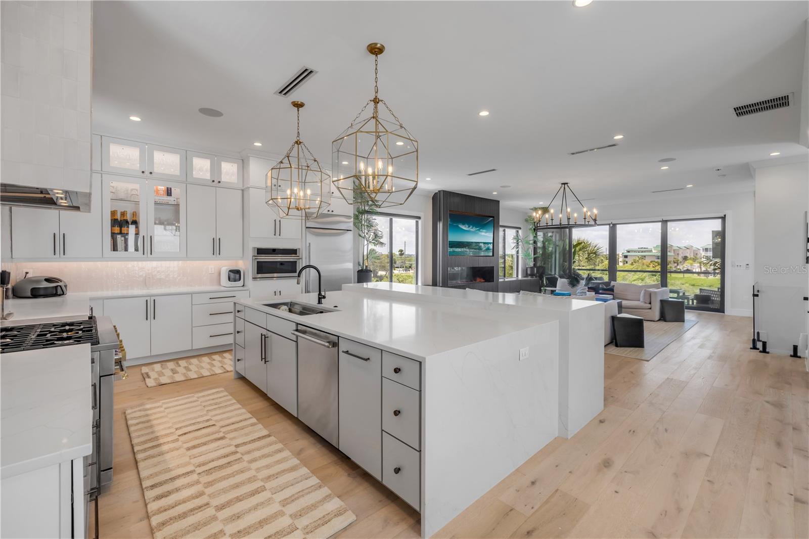 CALLILISA LAND - Residential