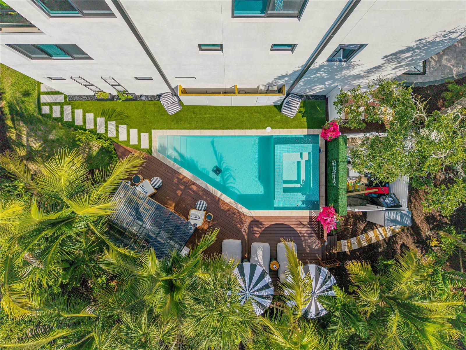 CALLILISA LAND - Residential
