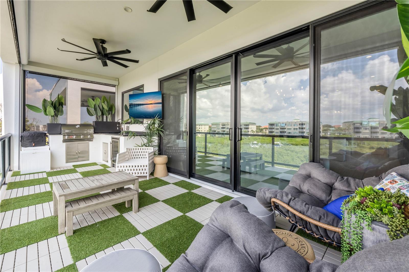 CALLILISA LAND - Residential