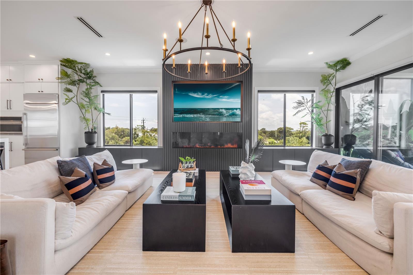 CALLILISA LAND - Residential
