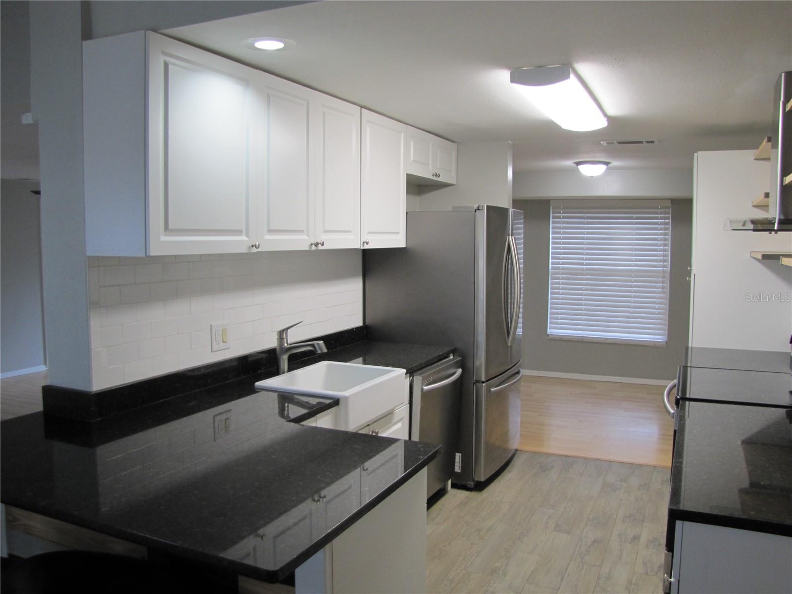 GROVE PARK ESTATES UNIT 7 - Residential Lease