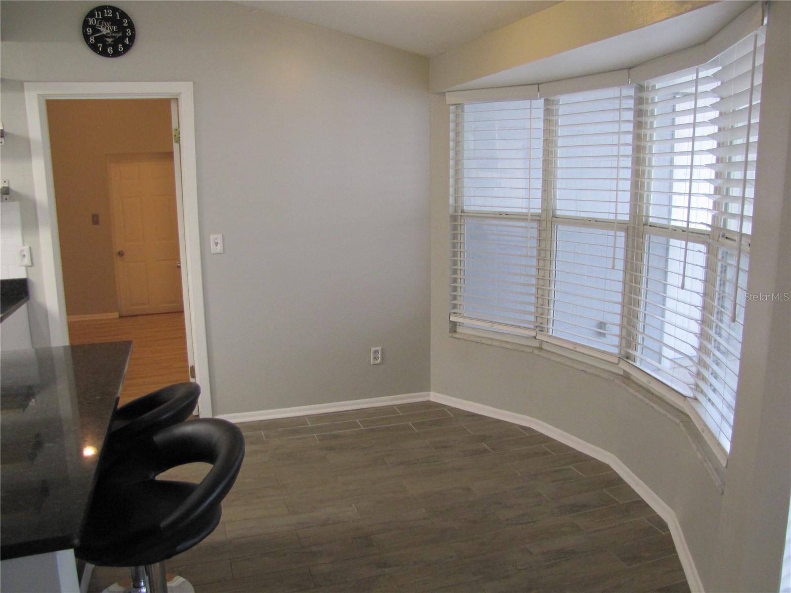 GROVE PARK ESTATES UNIT 7 - Residential Lease