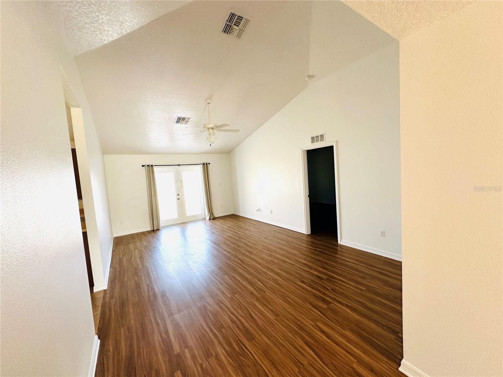 LAKE VIEW ESTATES - Residential