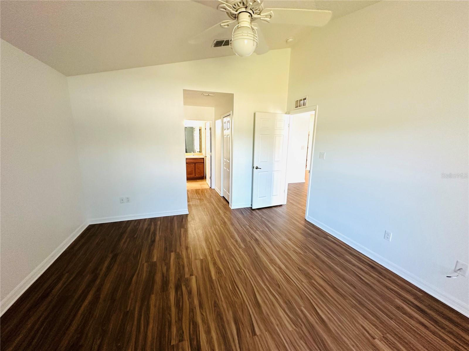 LAKE VIEW ESTATES - Residential