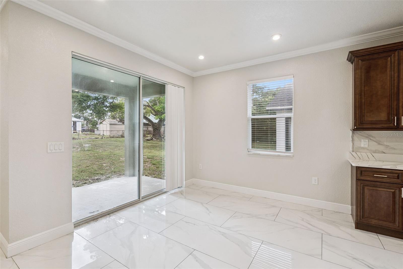 AUBURNDALE HEIGHTS - Residential