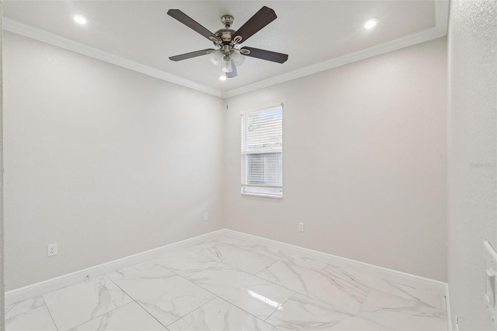 AUBURNDALE HEIGHTS - Residential