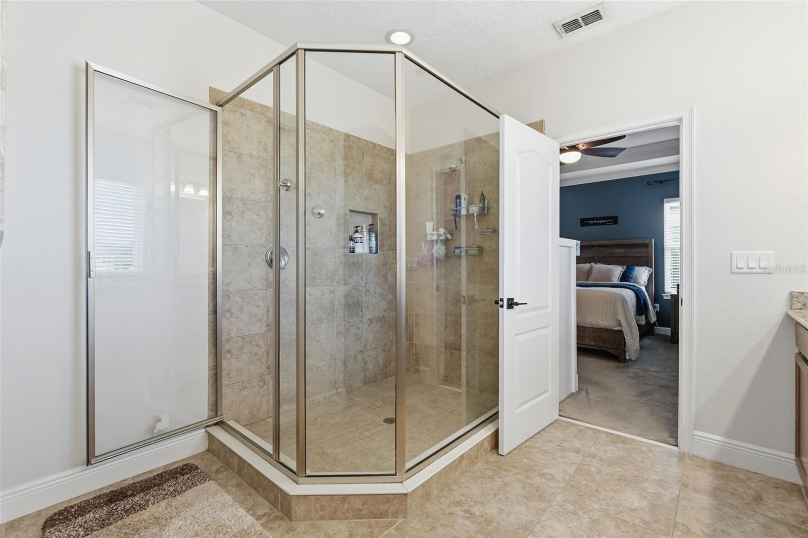 CHAMPIONS FOREST - Residential