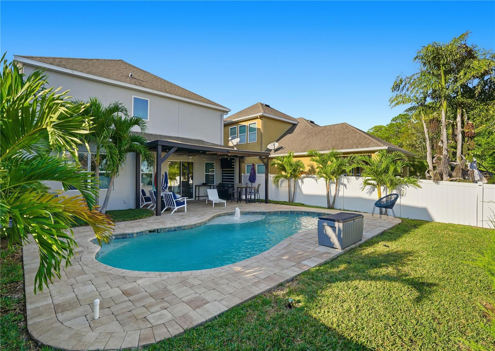 CHAMPIONS FOREST - Residential