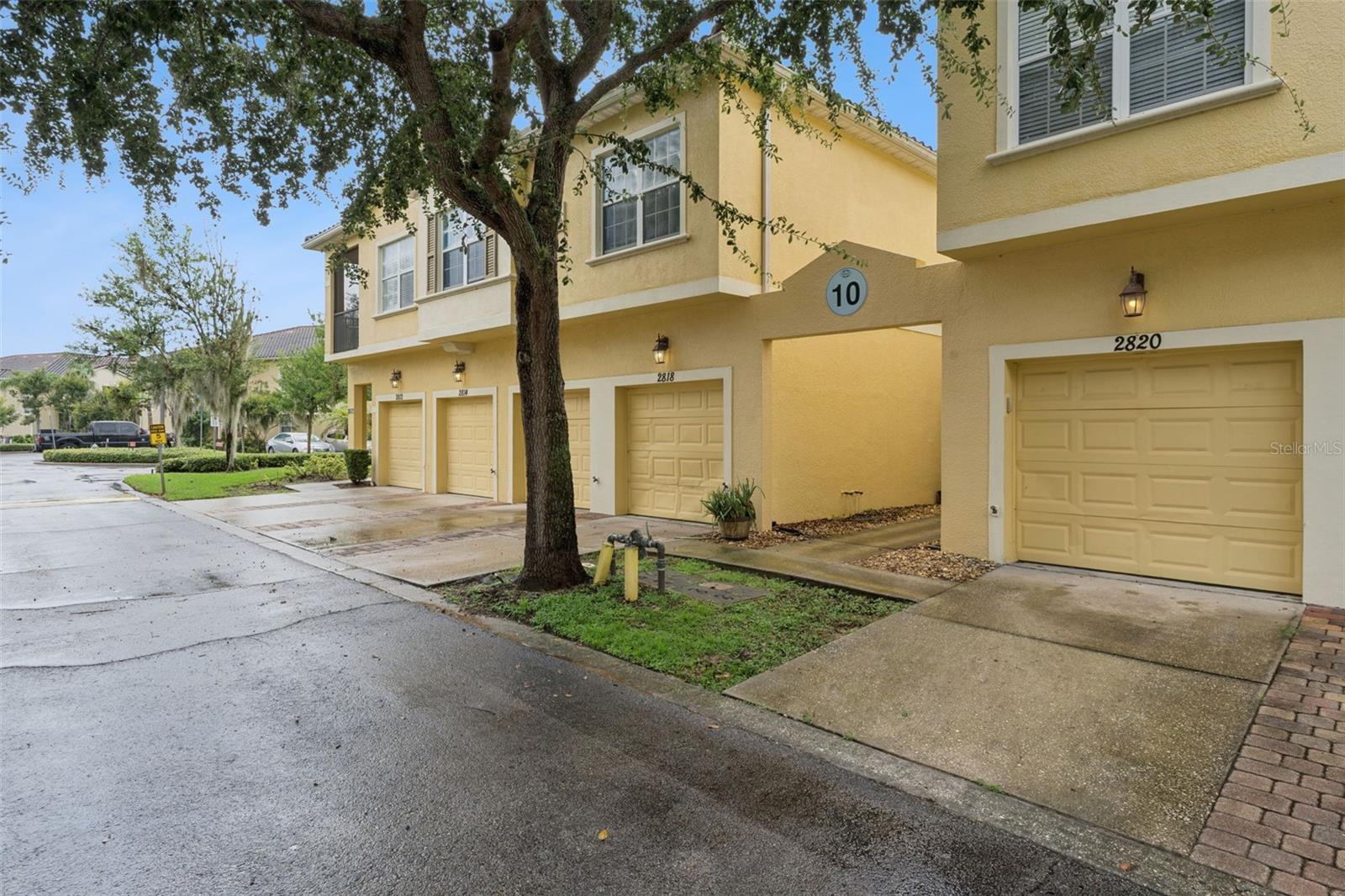 2820 OAKWATER DRIVE