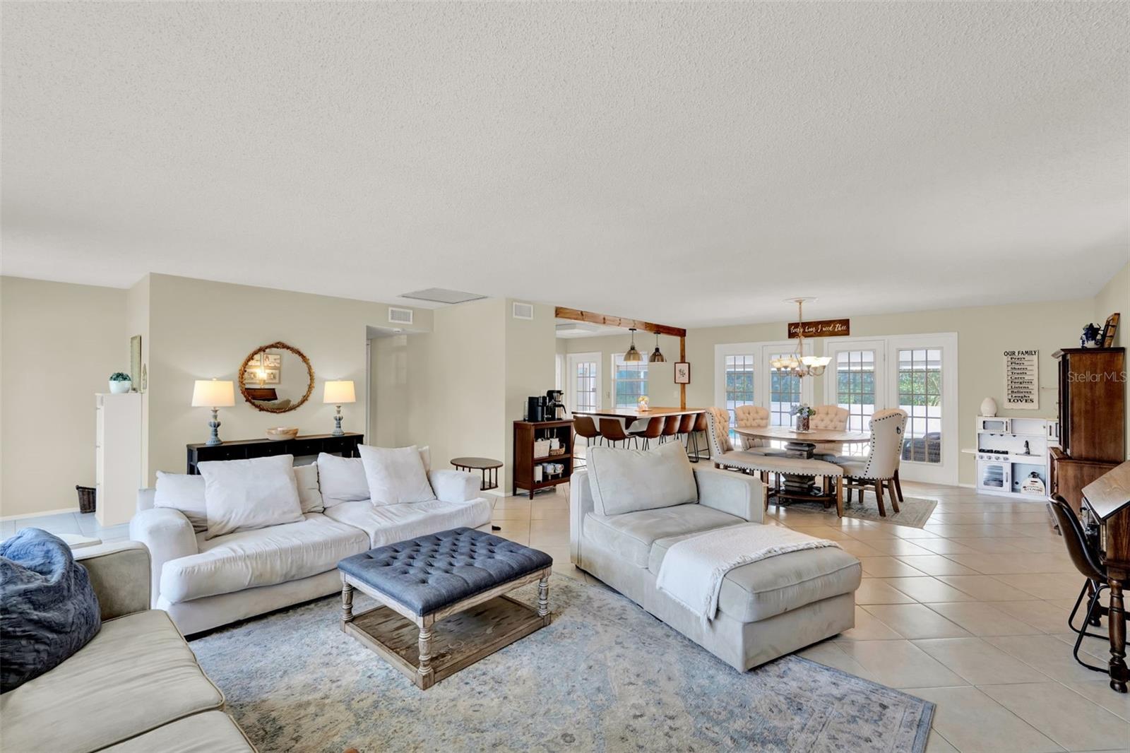 1007 N SHORE DRIVE