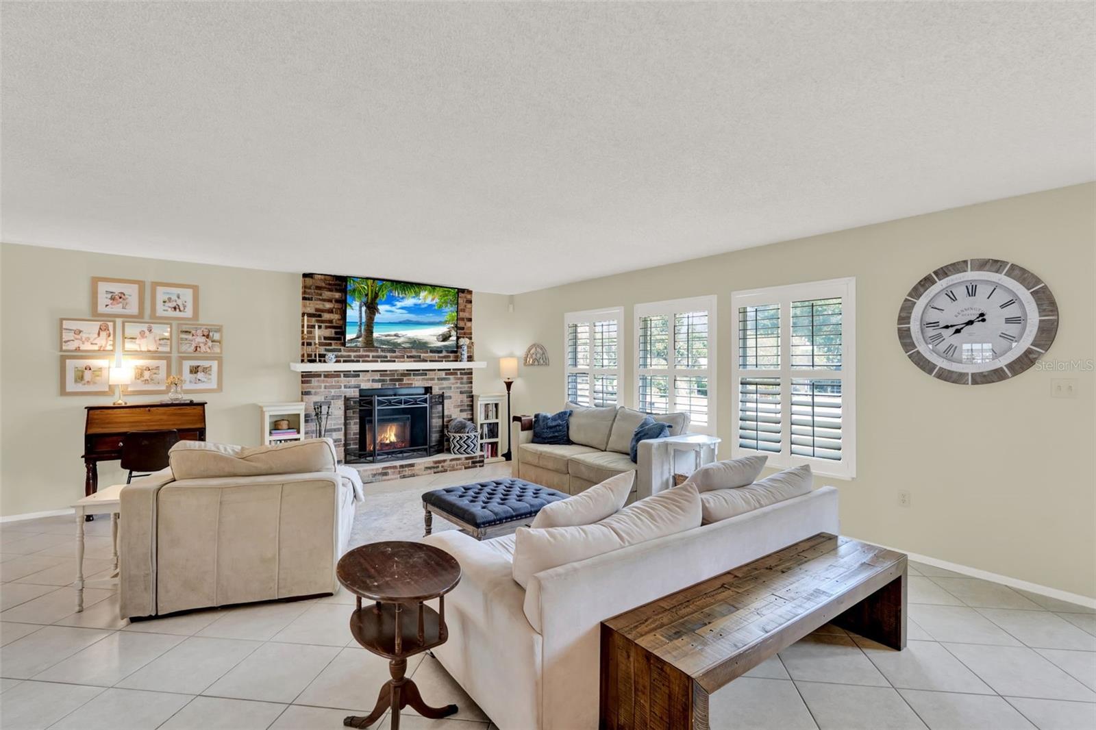 1007 N SHORE DRIVE