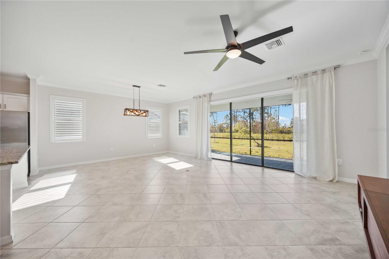 TORTUGA - Residential Lease