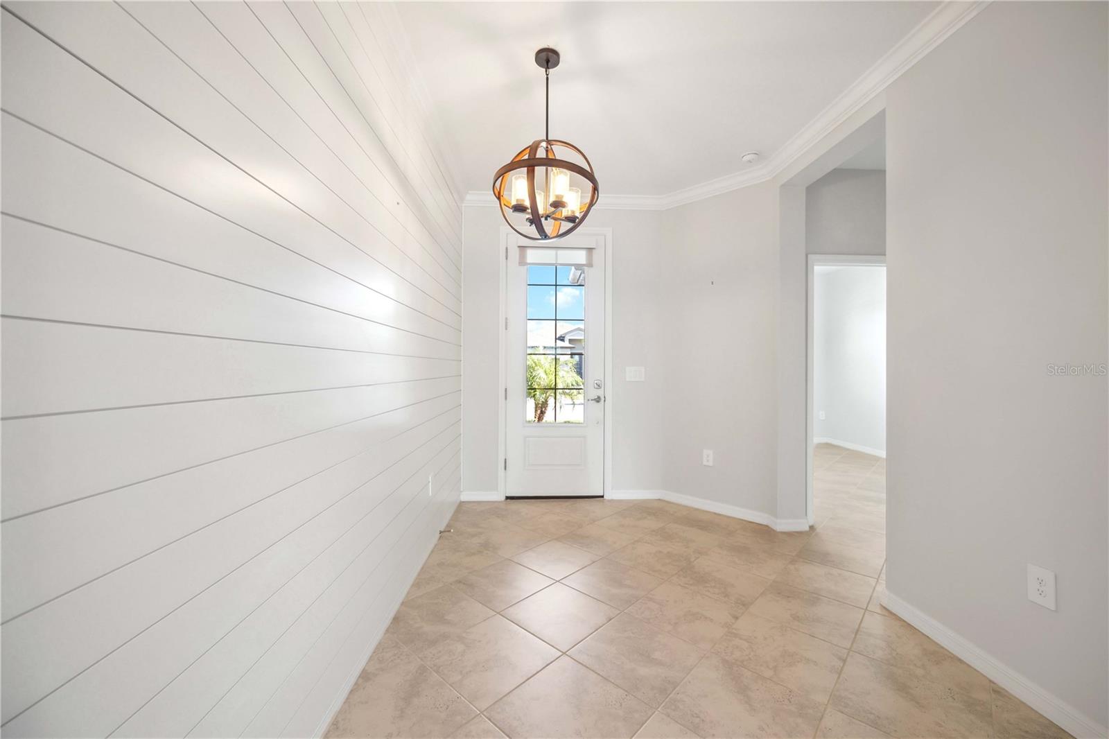 TORTUGA - Residential Lease