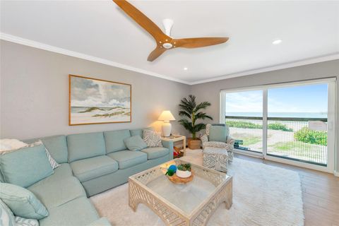 A home in LONGBOAT KEY