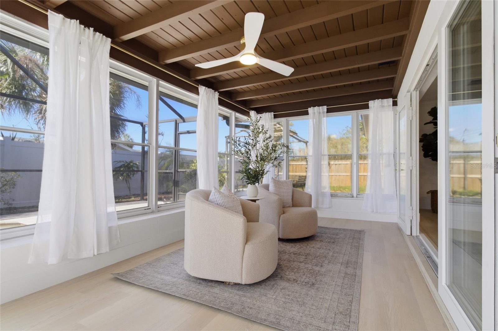 YACHT CLUB ESTATES - Residential