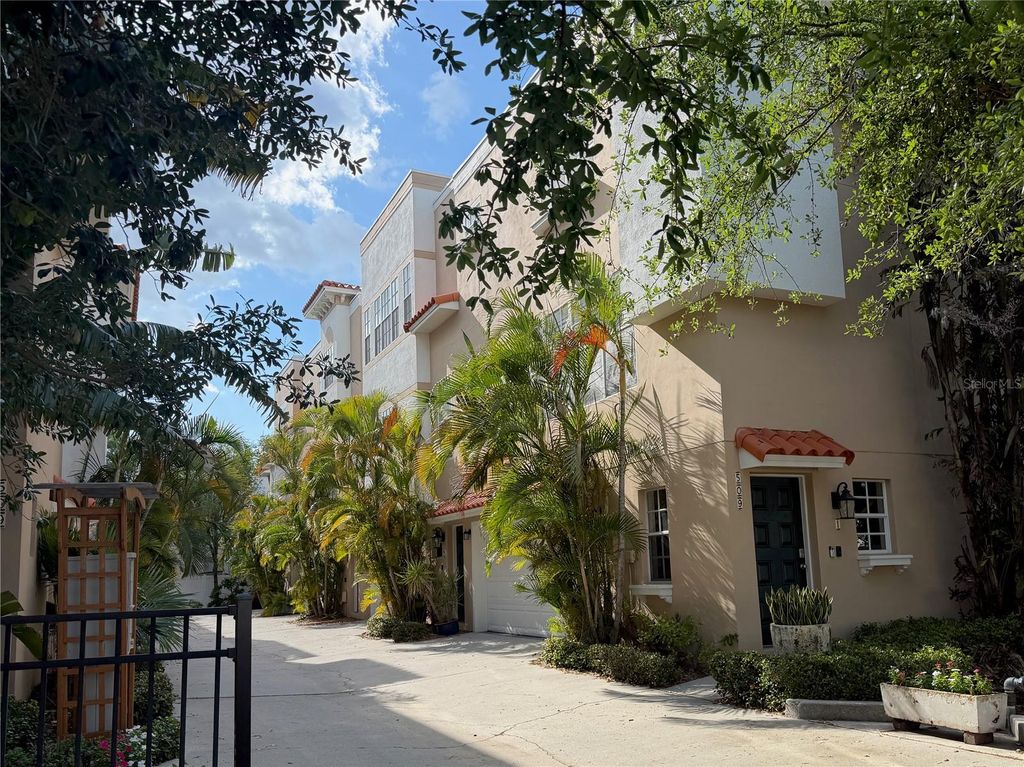 Photo of 509 S Matanzas Avenue #3, Tampa, FL 33609 (MLS # TB8472175)