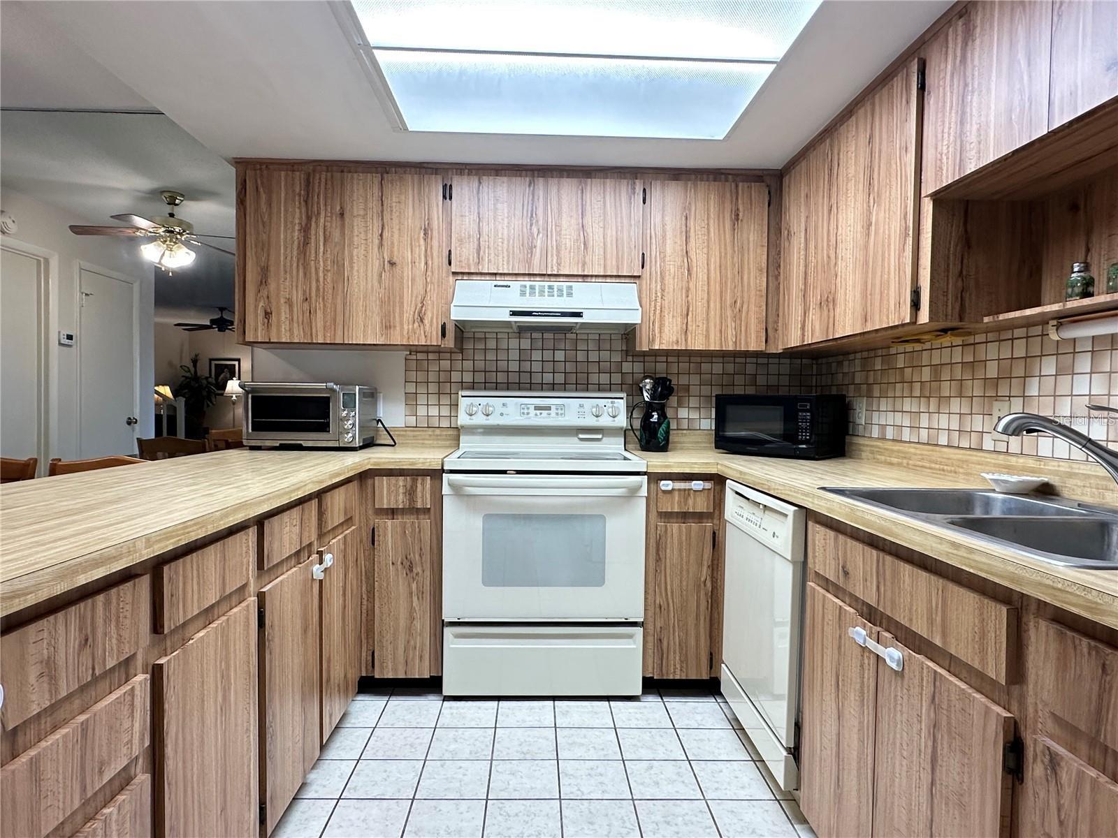 BAHAMIAN CLUB UN 01 - Residential