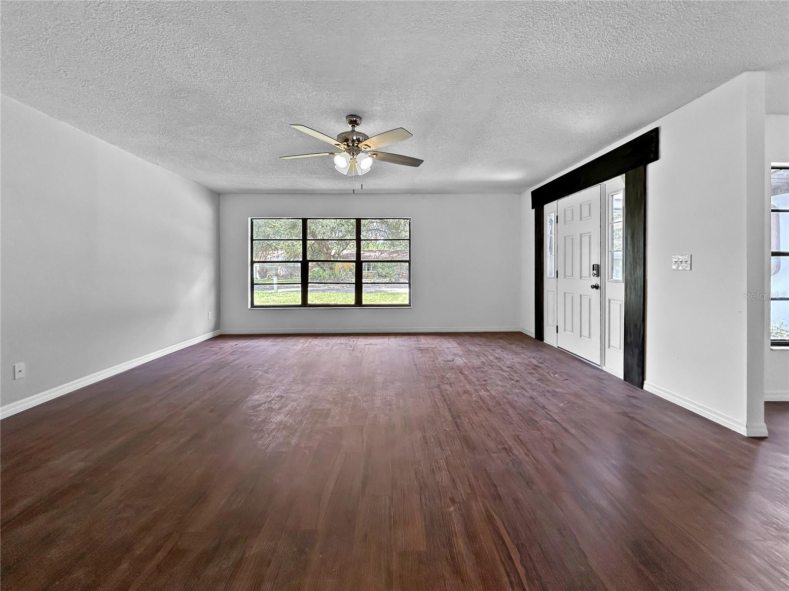 4545 DEBBIE LANE