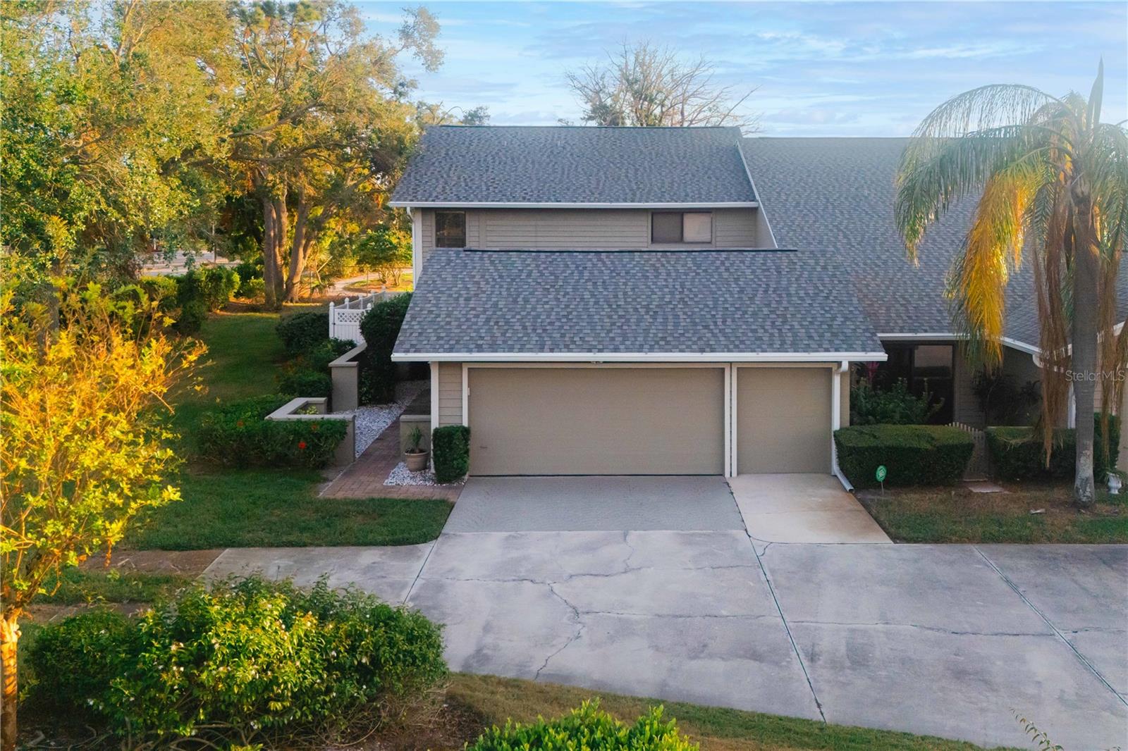 3401 AVENIDA MADERA B